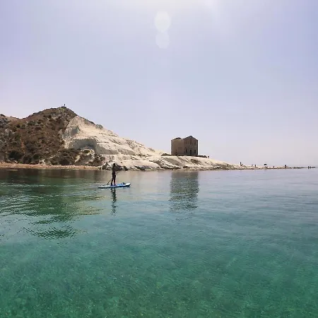 Akragas 1 In Center With View *