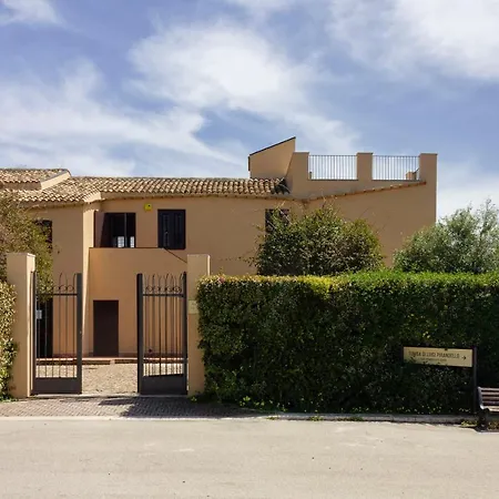 Akragas 1 In Center With View *