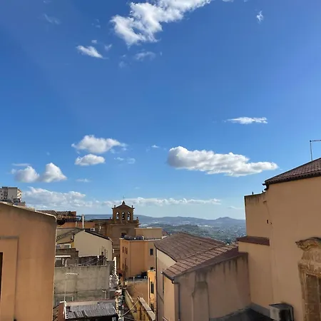 Akragas 1 In Center With View Apartman