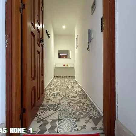 Akragas 1 In Center With View Apartment *