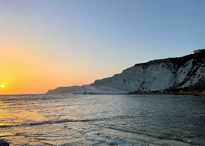 Akragas 1 In Center With View