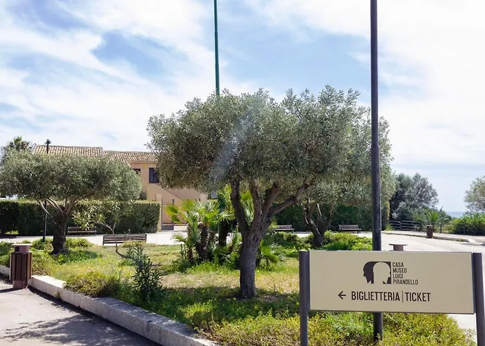 Apartment Akragas 1 In Center With View Agrigento