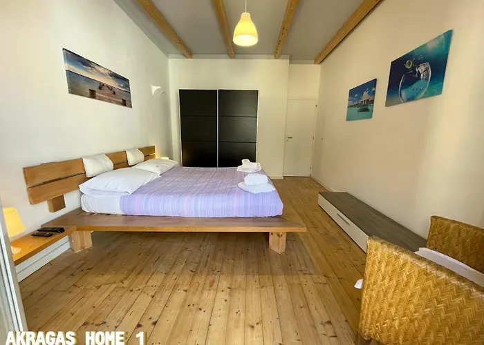 Apartment Akragas 1 In Center With View