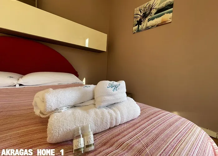 Akragas 1 In Center With View Apartment *