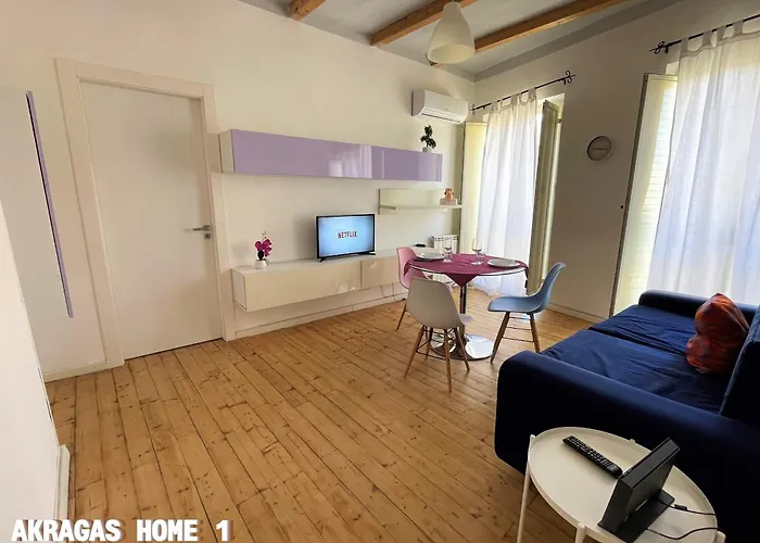 Apartment Akragas 1 In Center With View Agrigento