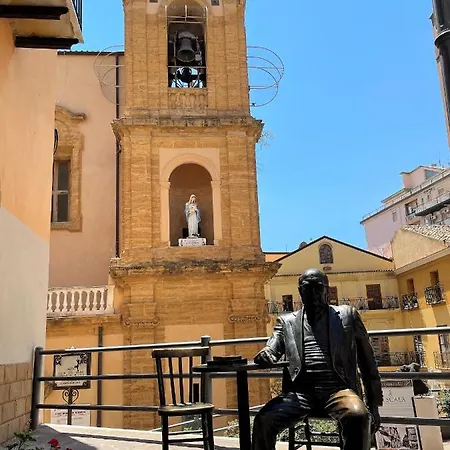 2 - Akragas 1 & Akragas 2 In Center With View Αγκριτζέντο