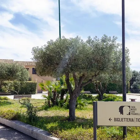 Daire Akragas 1 In Center With View Agrigento