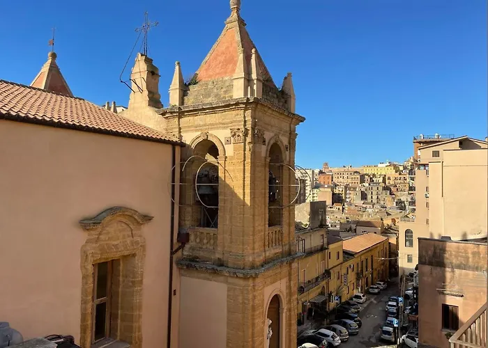 Akragas 1 In Center With View Апартаменты *