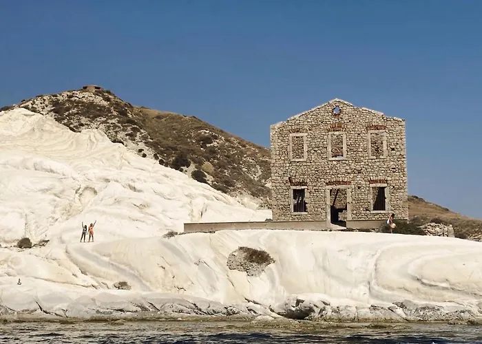 Akragas 1 In Center With View Агридженто