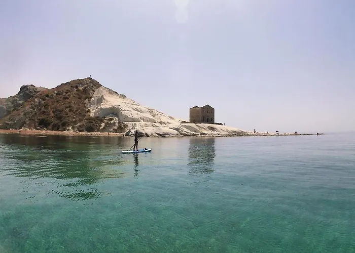 Akragas 1 In Center With View *