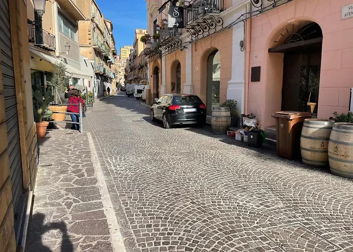 Akragas 1 In Center With View Агридженто